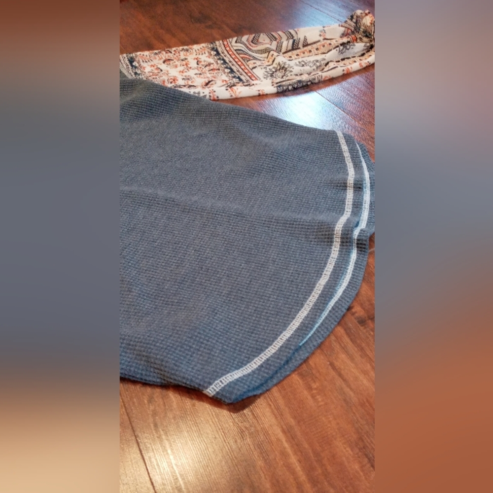 Bohemian Patchwork Sleeve Top - image 6